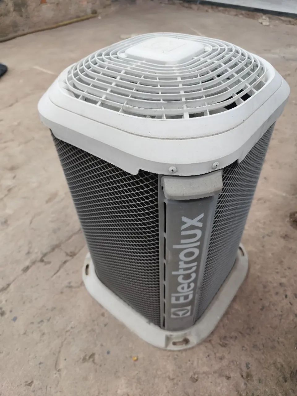 Ar condicionado Eletrolux 12mil btus - Foto 3