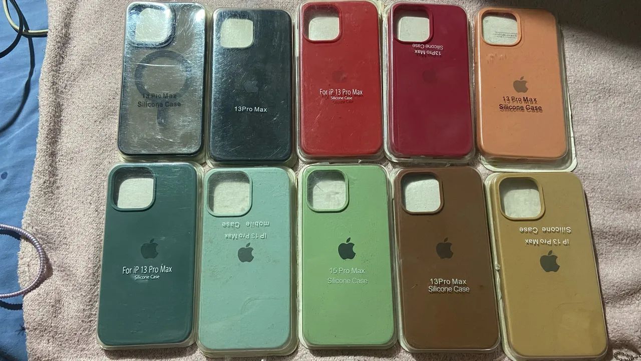 Capas 13 pro Max  - Foto 2