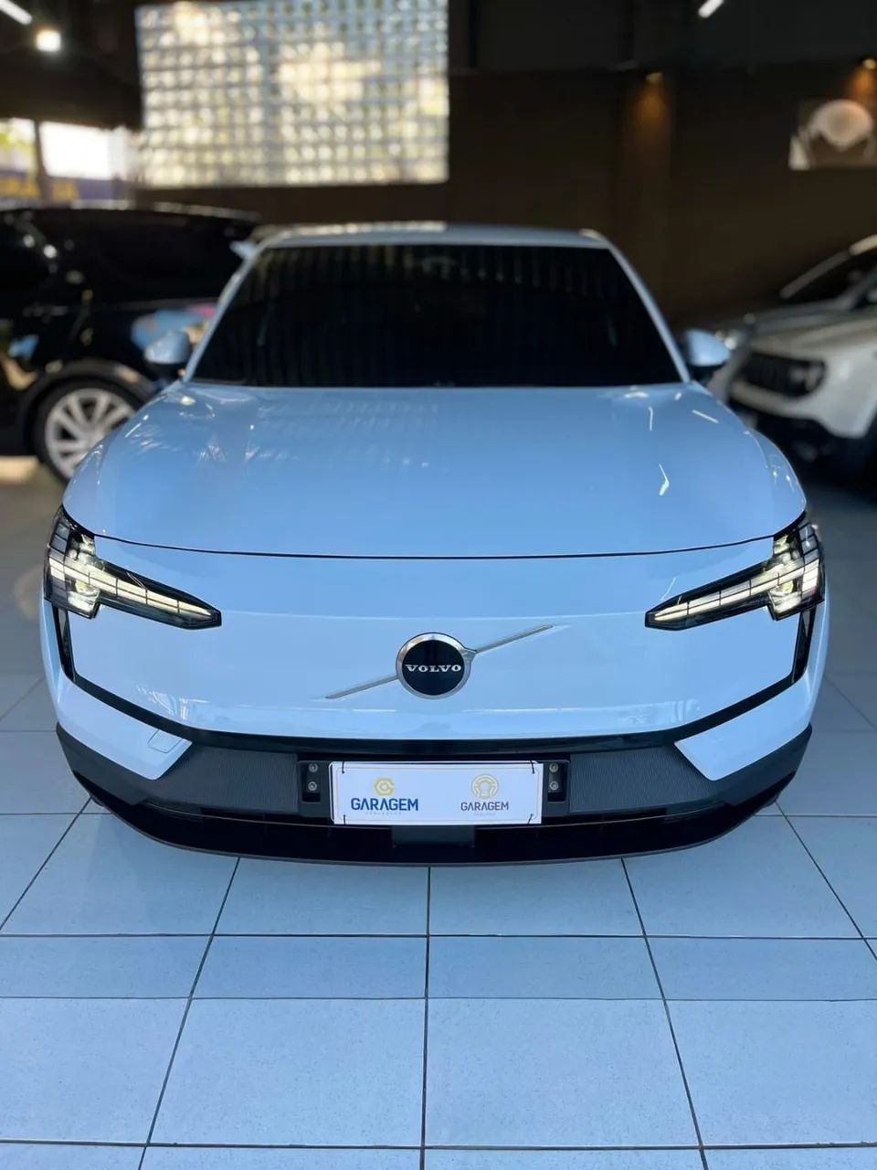 Volvo EX30 E40 Core (elétrico) 2024 - Foto 3