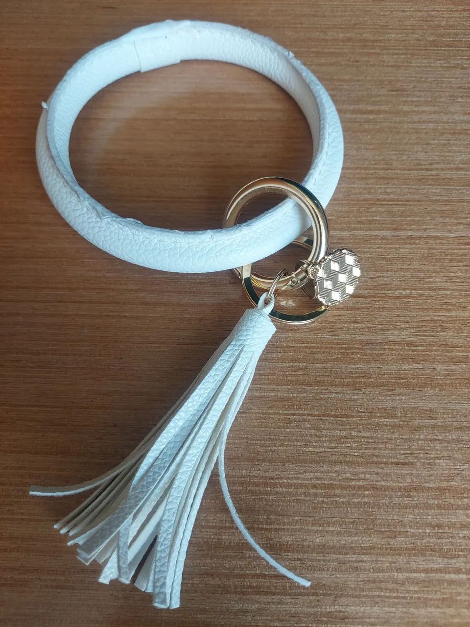 Chaveiro De Pulso Feminino Branco Tipo Pulseira Grande 32cm - Foto 2