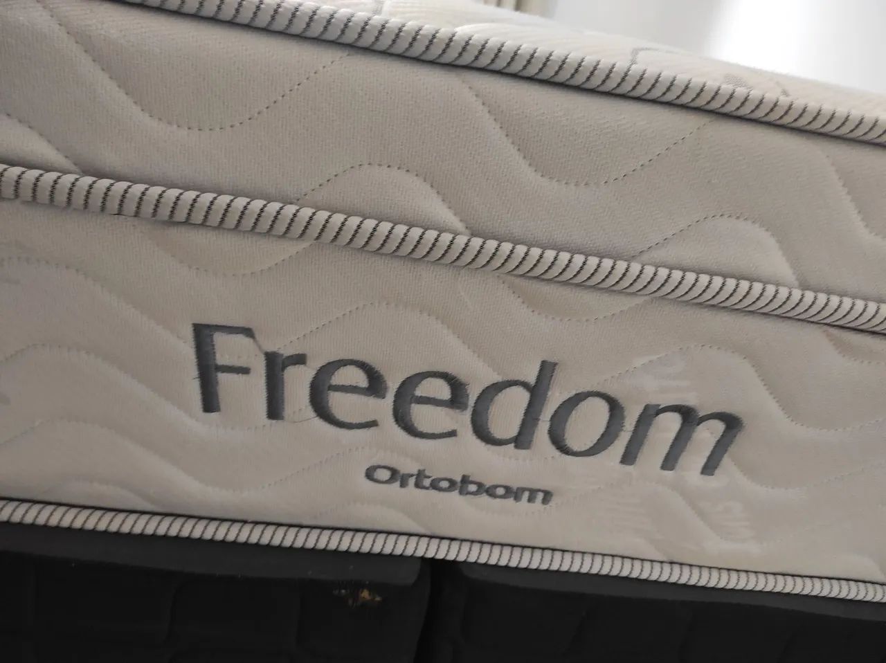 Vendo Cama Box Queem Ortobom  - Foto 4