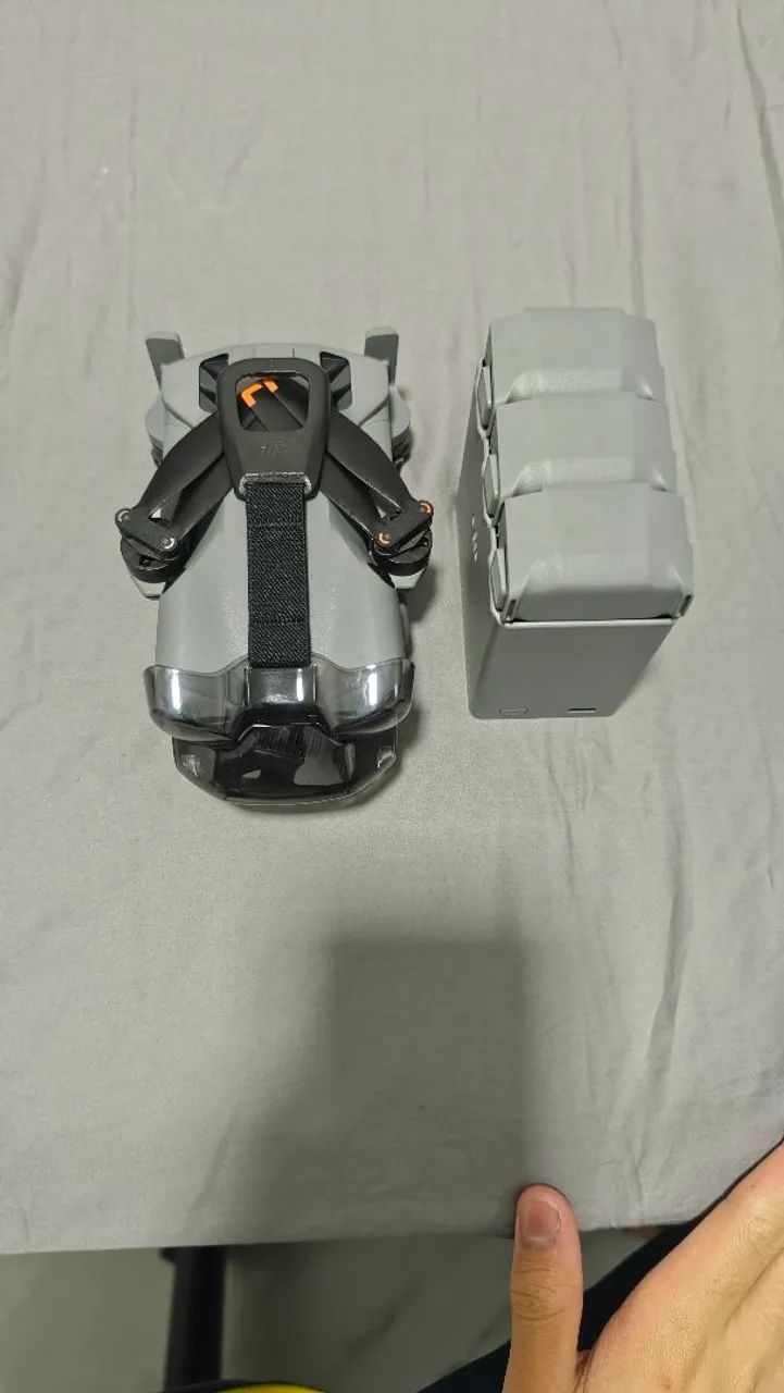 DJI mini 5 pro, 3 baterias com hub de carregador e controle sem tela - Foto 5