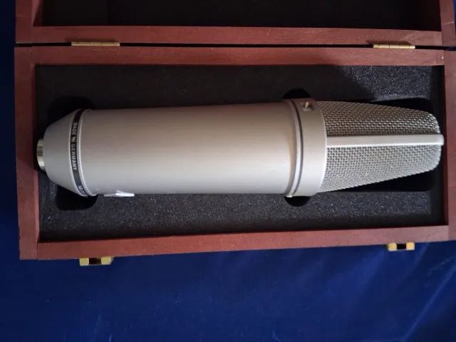 Microfone condensador Neumann U 87 AI - Foto 4