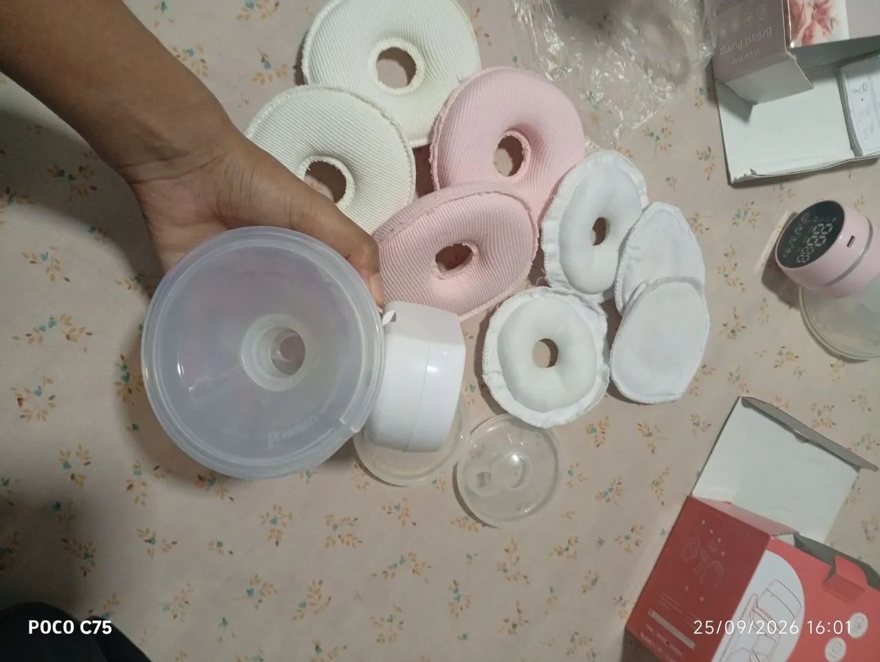 Kit com bomba de tirar leite  - Foto 4
