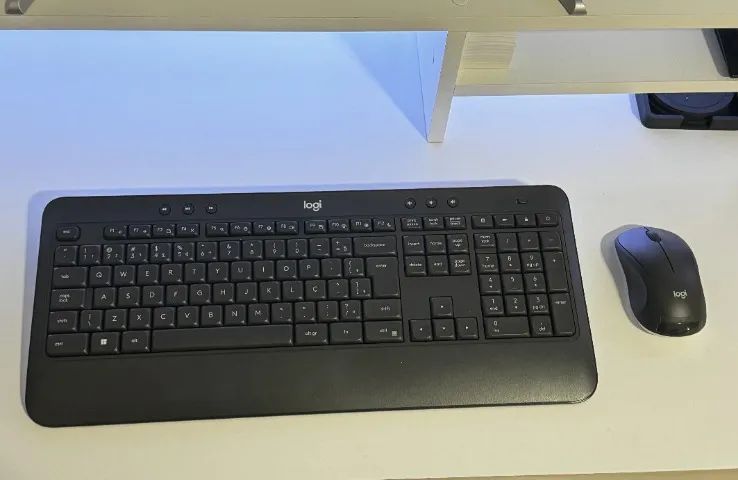 Kit Logitech Teclado Sem Fio MK540 + Mouse M310 | Seminovo