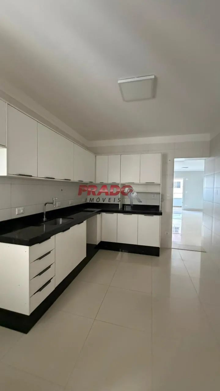 Apartamento à venda em Maringá, NOVO CENTRO, com 3 suítes, com 165 m², EDIFÍCIO TORRE GÊME - Foto 5