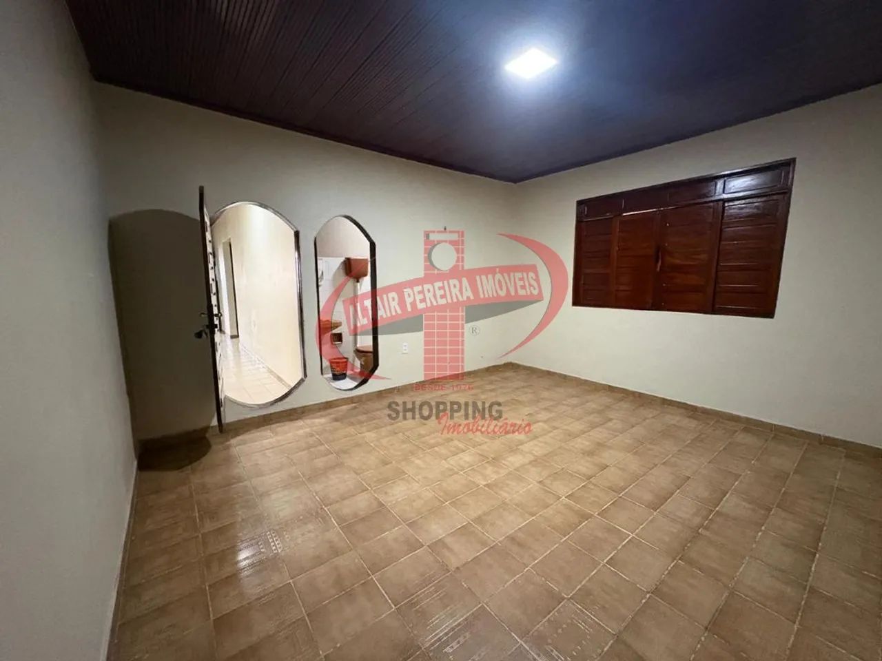 CASA COM TRÊS DORMITÍROS SENDO UM SUÍTE PARA LOCAÇÃO DISPONÍVEL NO BAIRRO NOVO BURITIZAL,  - Foto 11