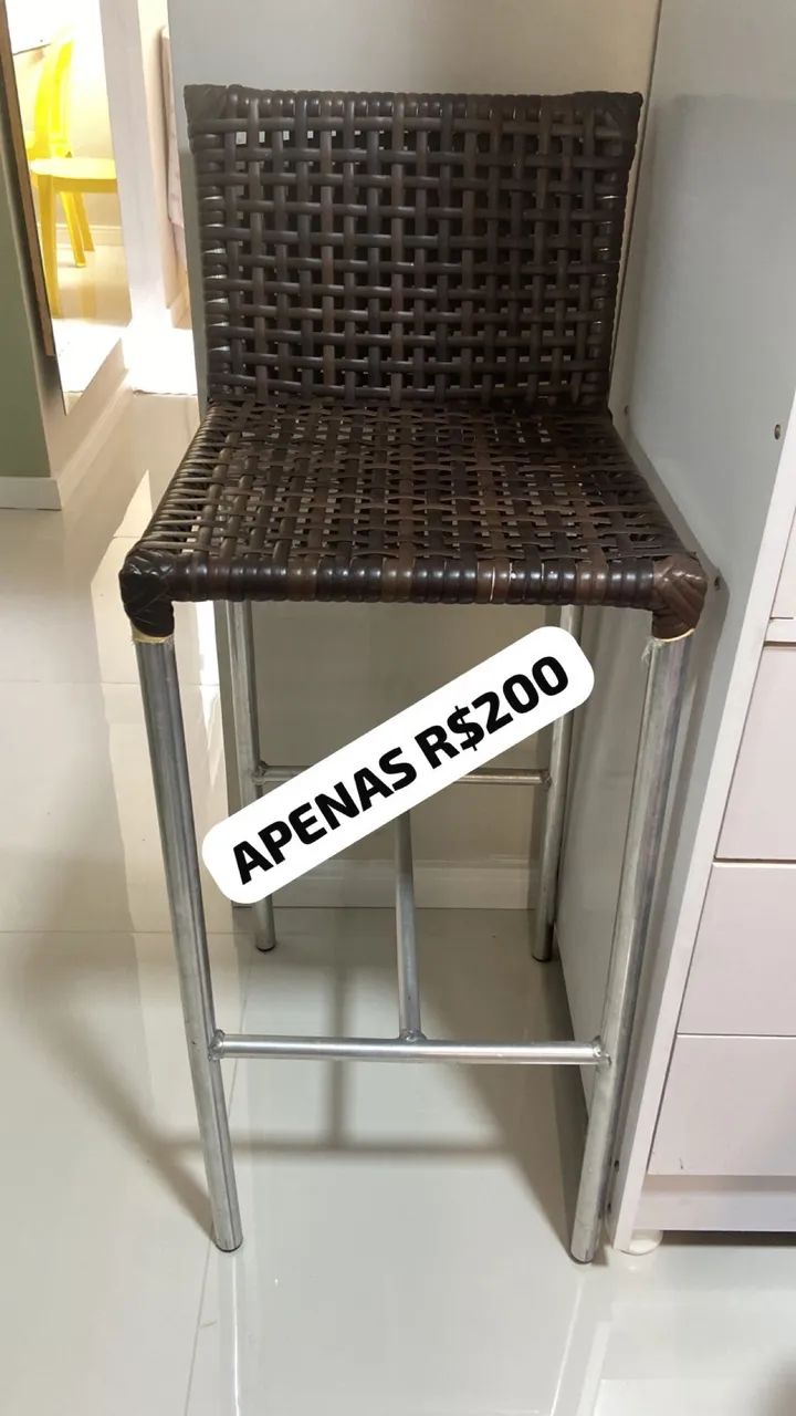 BANQUETA EM ALUMÍNIO 
