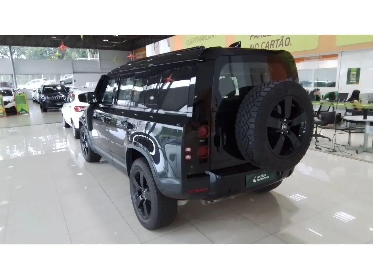 Land Rover Defender 110 2.0 Turbo SE Si4 Aut., foto 5 de 12