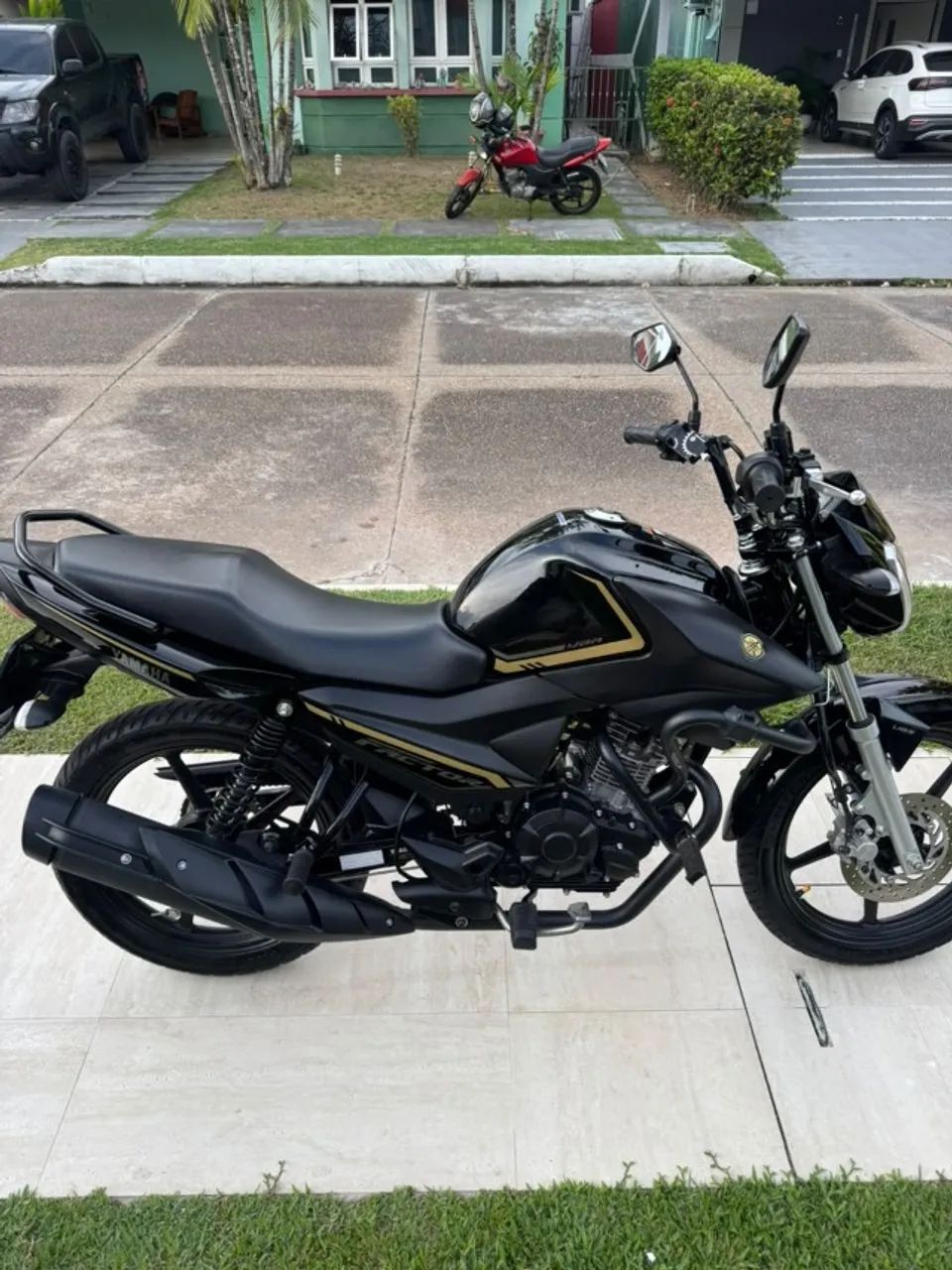 Yamaha factor nova- Aluguel de moto