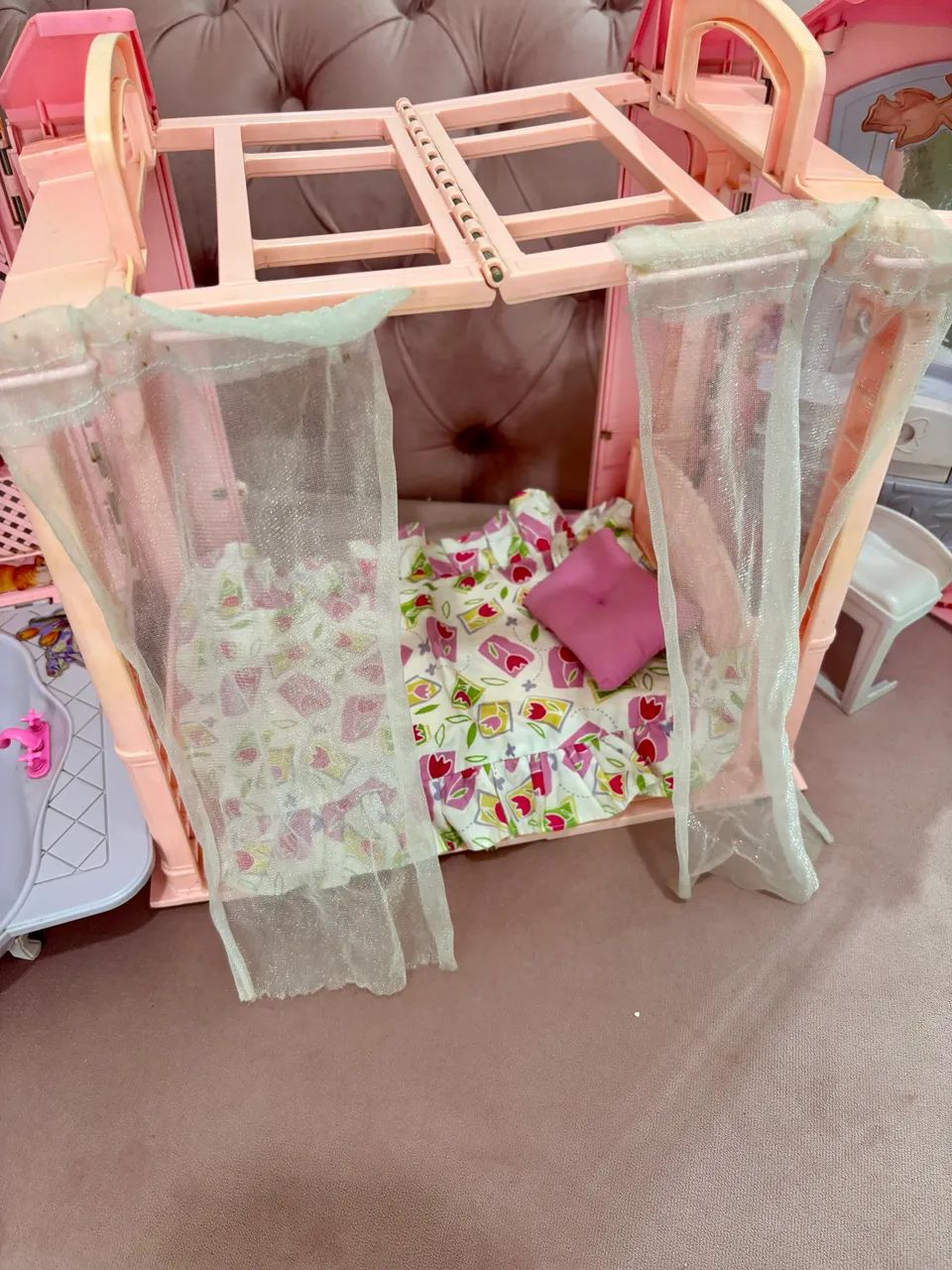 Casa romântica da Barbie 2001 - Foto 2