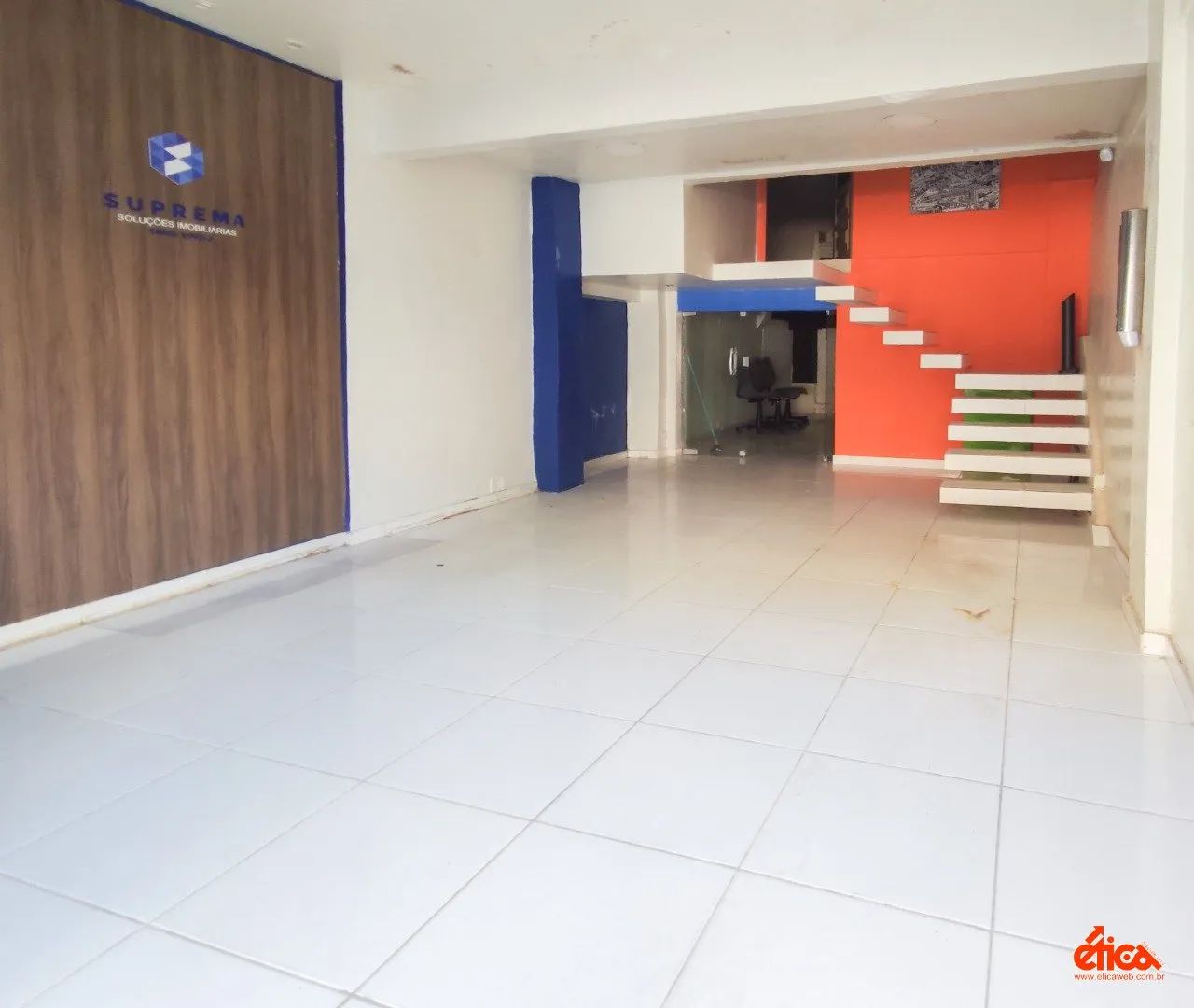 Loja comercial 56,00m², com 02 pisos na Campina, no centro Comercial - Cod 98774