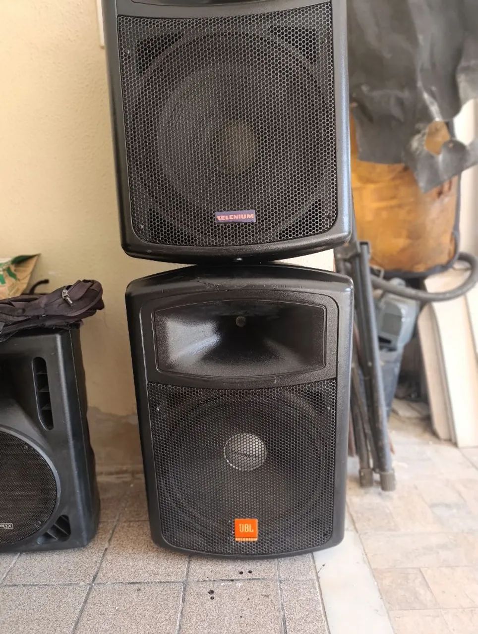 Caixa de som de 15 polegadas 