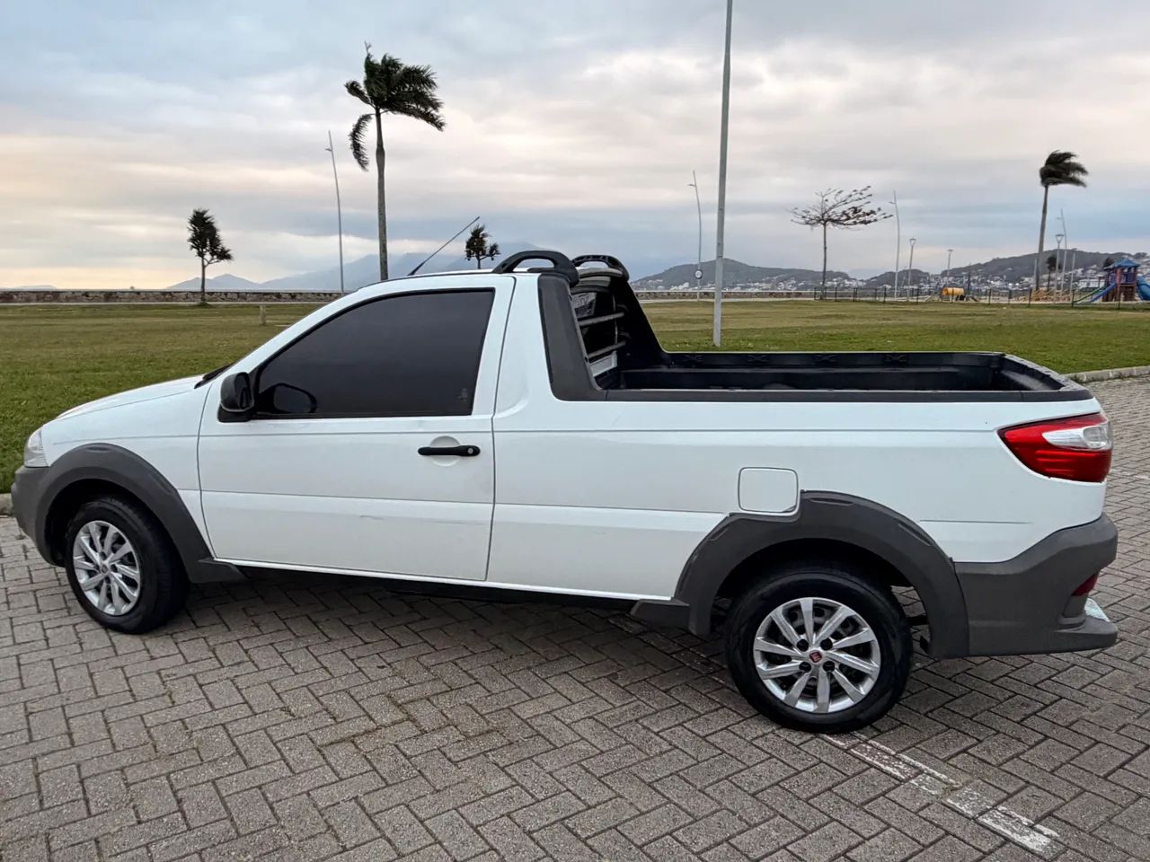Fiat Strada Working Hard 1.4 Fire Flex 8V CS 2019 - Foto 2
