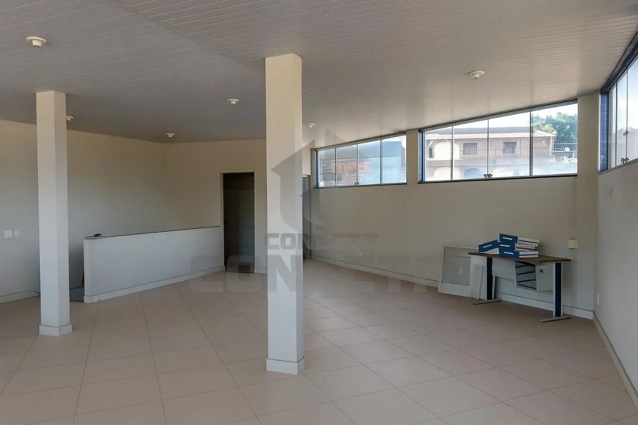 Prédio Comercial com 2 pontos em Cariacica, Bela Aurora - 260m², 2 banheiros. - Foto 4