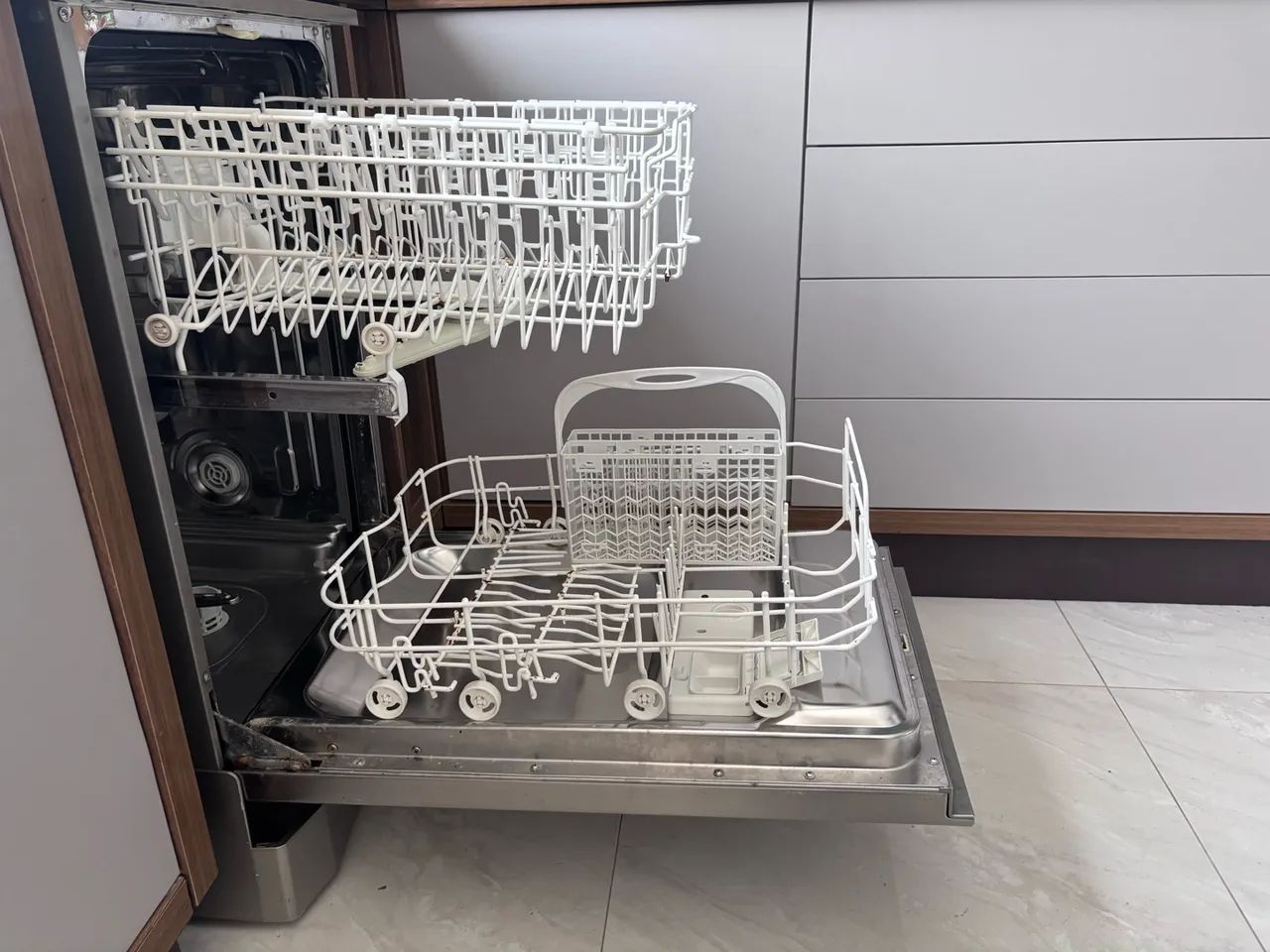 Lava louças Electrolux 9 serviços  - Foto 5