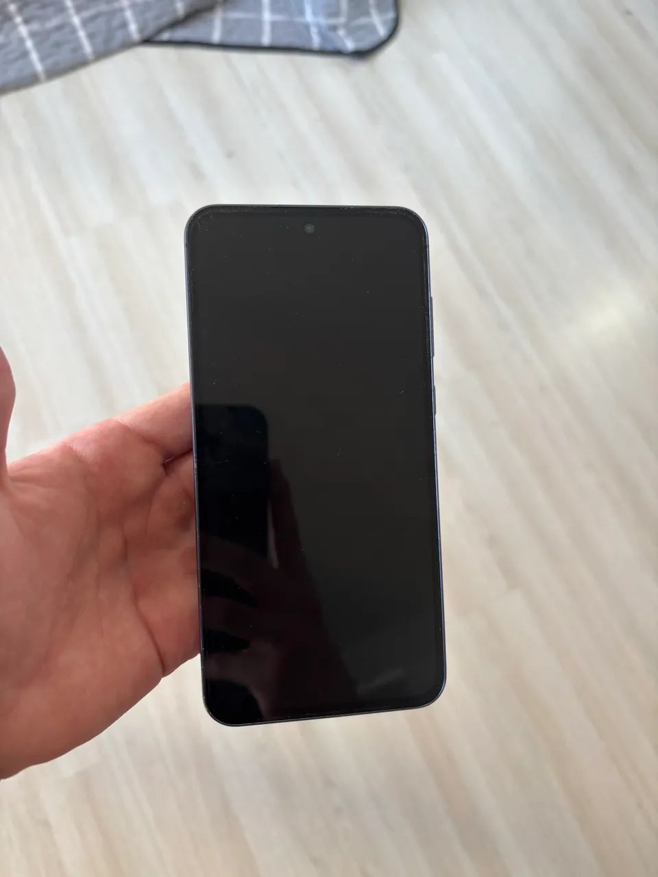 Celular Samsung Galaxy A55 5G - Excelente estado - Foto 4