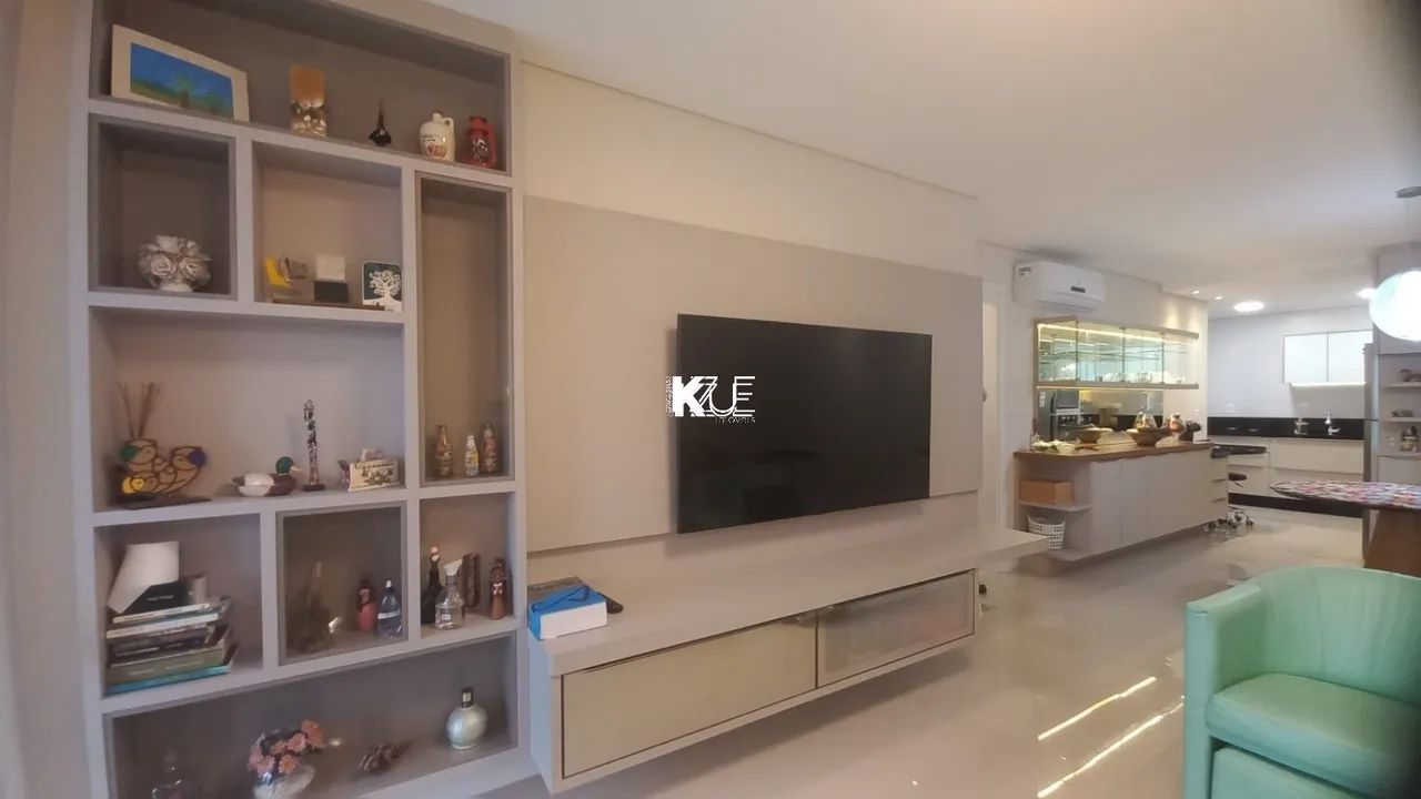 Lindo Apartamento com 3 dormitórios no Balneário Estreito!