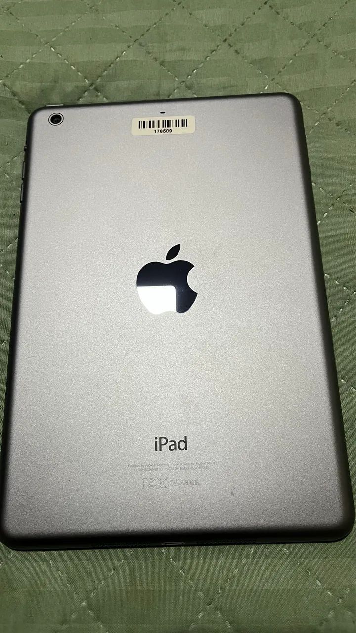 Apple iPad mini2 32GB (モデルA1489) シルバー Ipad Mini 2 Apple A1489 32GB - Usado