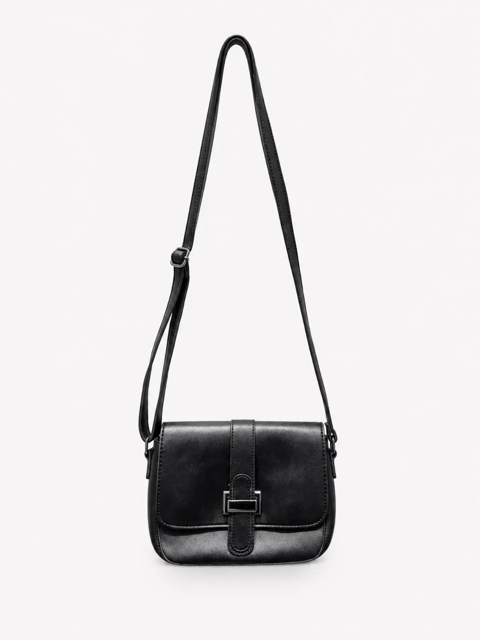 Bolsa preta de ombro 