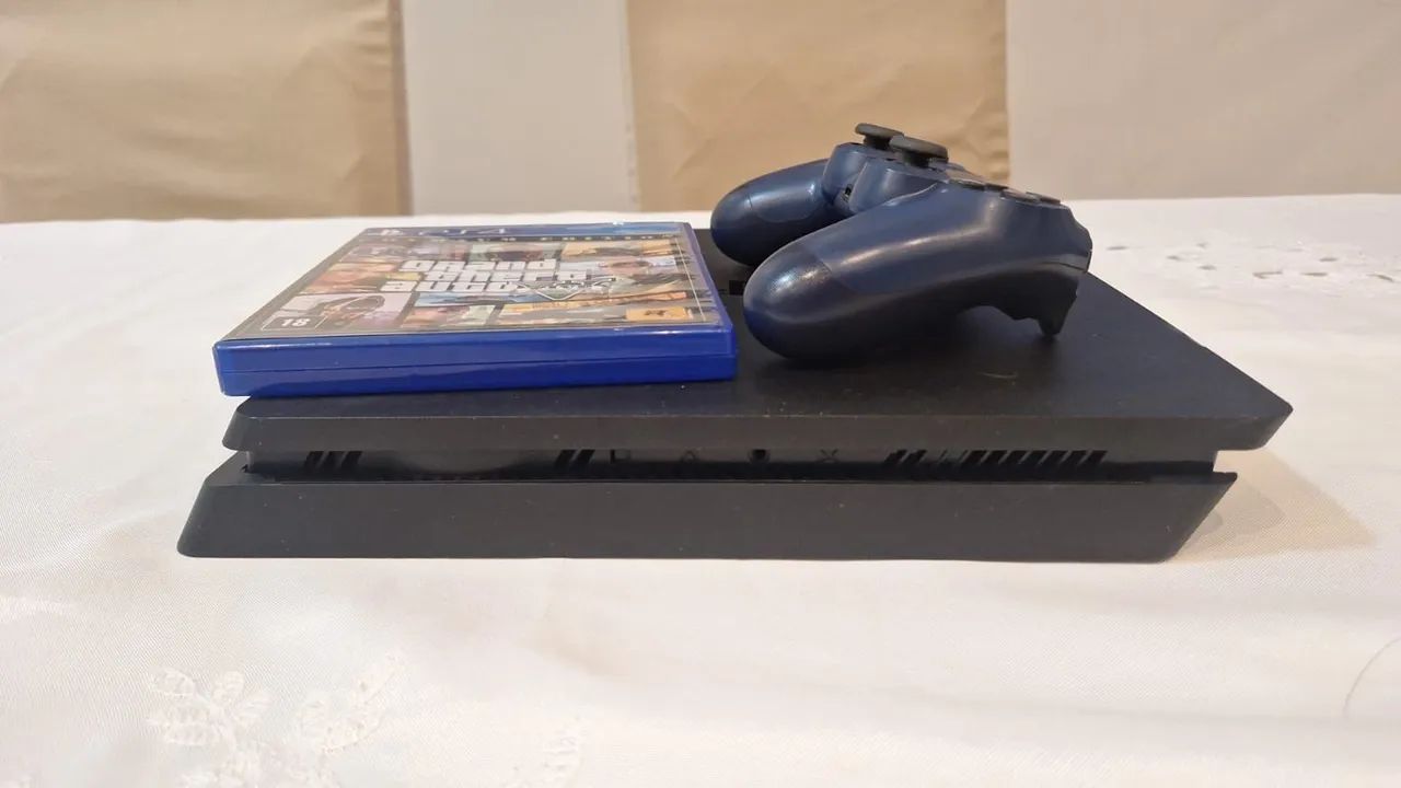 PS4 slim + 1 controle + Gta 5 ps4 - Foto 2