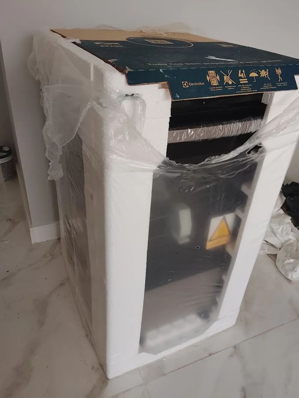 Vendo fogão 4 bocas Eletrolux inox  - Foto 5