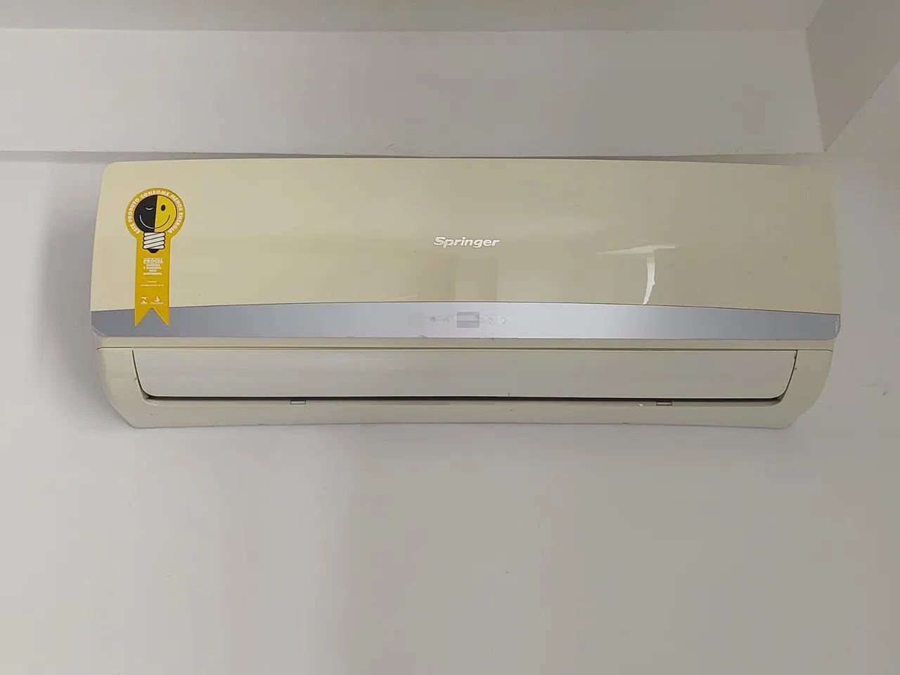 Vendo ar-condicionado 