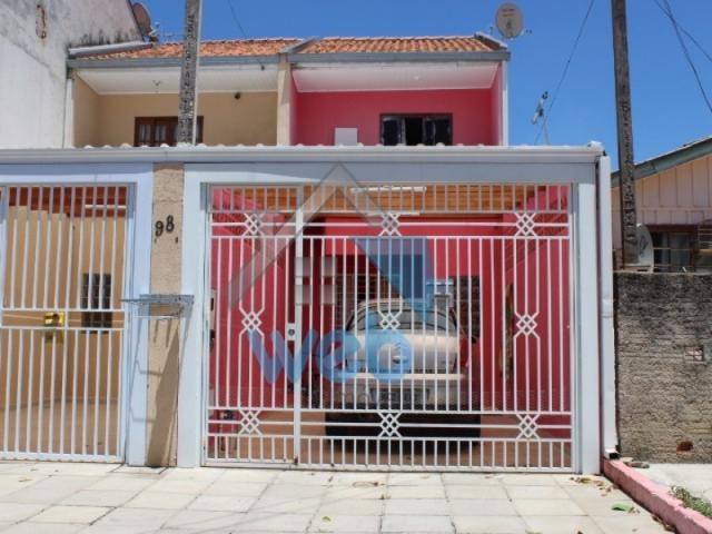 Excelente sobrado, dois quartos e cozinha planejada! - Foto 3
