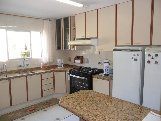 Excelente Sobrado com amplo quintal e piscina - Jd. das Américas / Uberaba - REF. S260 - Foto 4