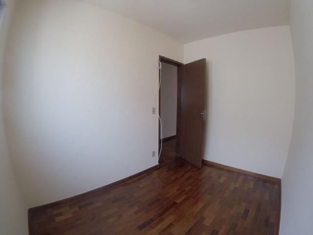 3 quartos em frente a uni bh! - Foto 8