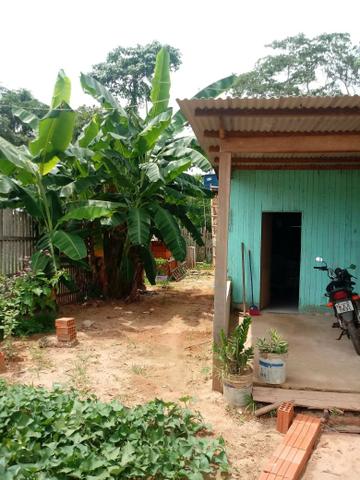 Vendo uma casa mista com poço artesiano 27.000