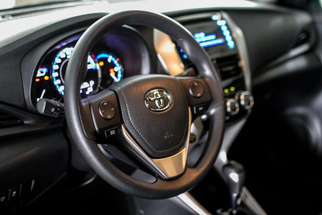TOYOTA YARIS SEDAN XL AT 19/20 - Foto 8