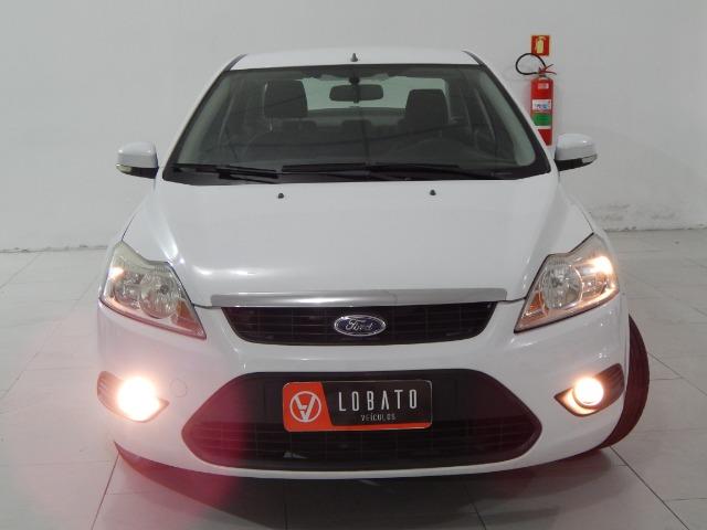 Ford Focus sedan 1.6 - Foto 2