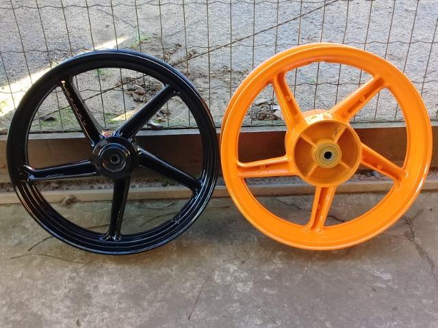 Rodas de moto titan twister cb 300 - Foto 2