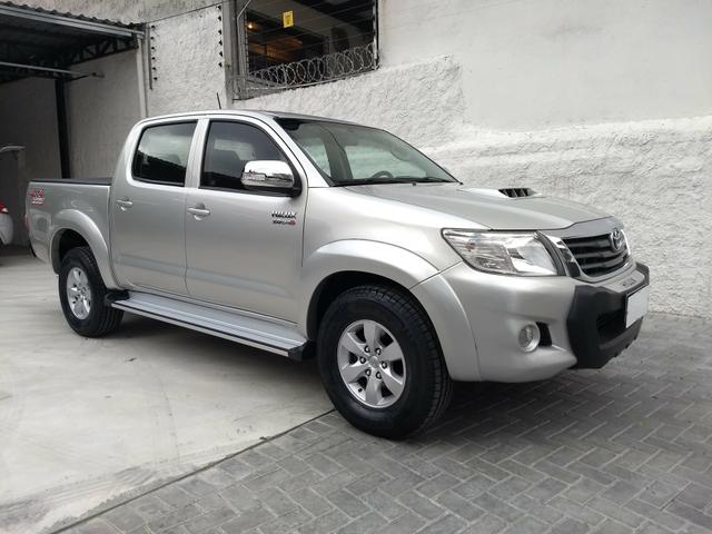 Hilux CD srv 3.0 D4-D 4X4 2013* Automatica* Couro* Protetor* Capota* Estribo* Pn.Novos - Foto 2