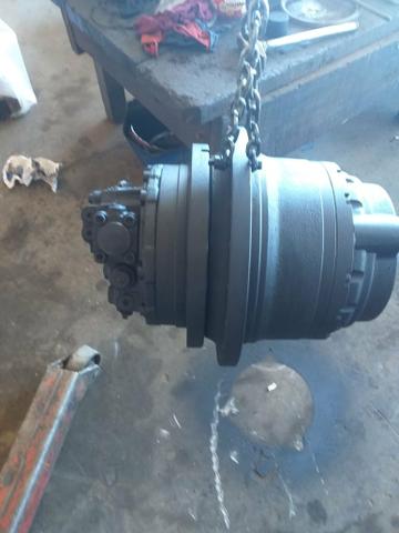 Motor de Tração Escavadeira - Foto 4