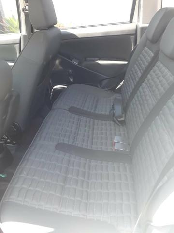 Fiat Idea 1.8 16v - 2014 - Foto 6