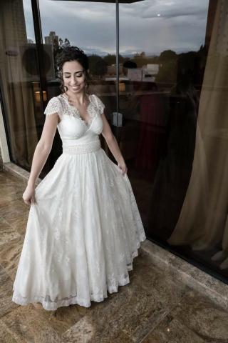Vestido de noiva off-white com renda - Foto 3
