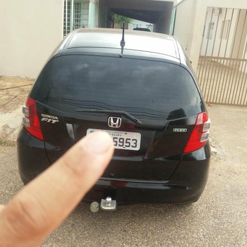 Honda fit 1.4 troco por camionete - Foto 2