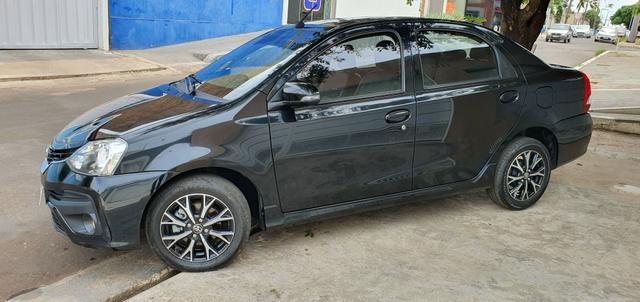 Etios 1.5 platinum automático 17/18 sedan - Foto 15