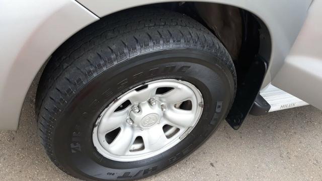 Toyota Hilux CD4x4 Std Diesel - Foto 9