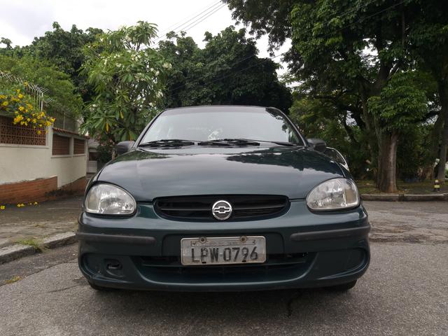 Corsa classic 2005 completo de tudo - Foto 15