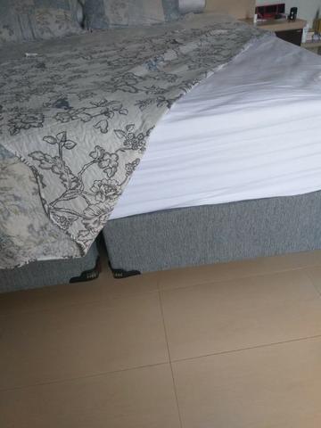 Conjunto Cama box (box + colchão) , molas ensacadas, Dupla face e espuma D40. Quase novo!!