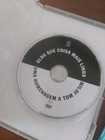 DVD Tom Jobim e O melhor de Um barzinho e um violão - Foto 2