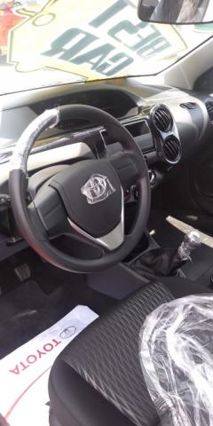 Etios Sedan Preta - Foto 3