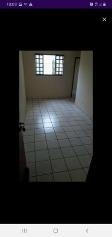 Alugo apartamento no Residencial Itaqui