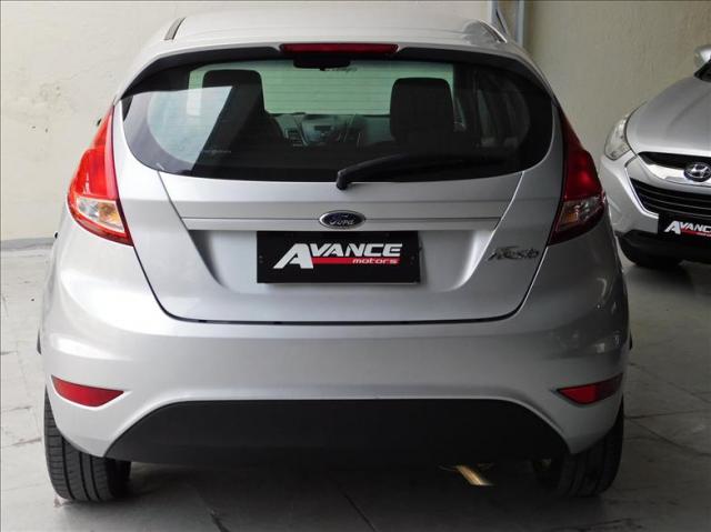 Ford Fiesta 1.5 se Hatch 16v - Foto 11
