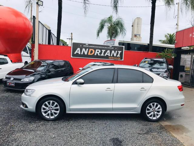 Jetta 2012 Flex com teto solar - Foto 3
