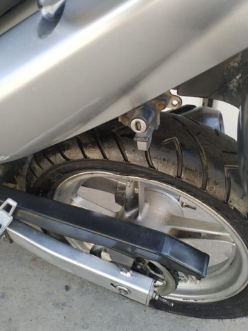 VENDO TWESTE FAÇO ROLO EM SUZUKI YES COM VOLTA