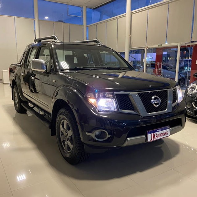 NISSAN FRONTIER SV AT. CD 4X4 2.5 TB DIES. AUT